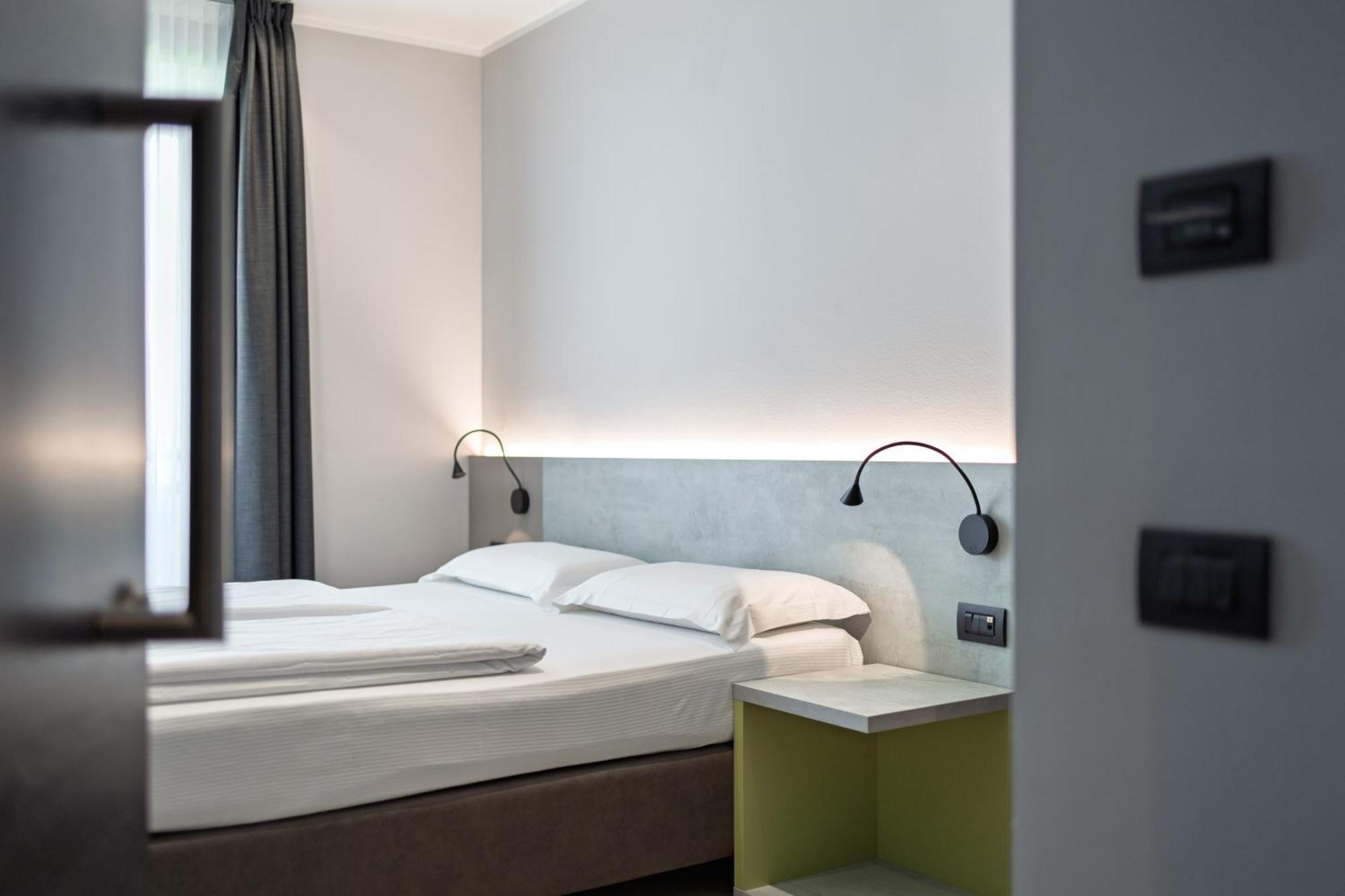 Hotel Garda Life Riva del Garda Esterno foto