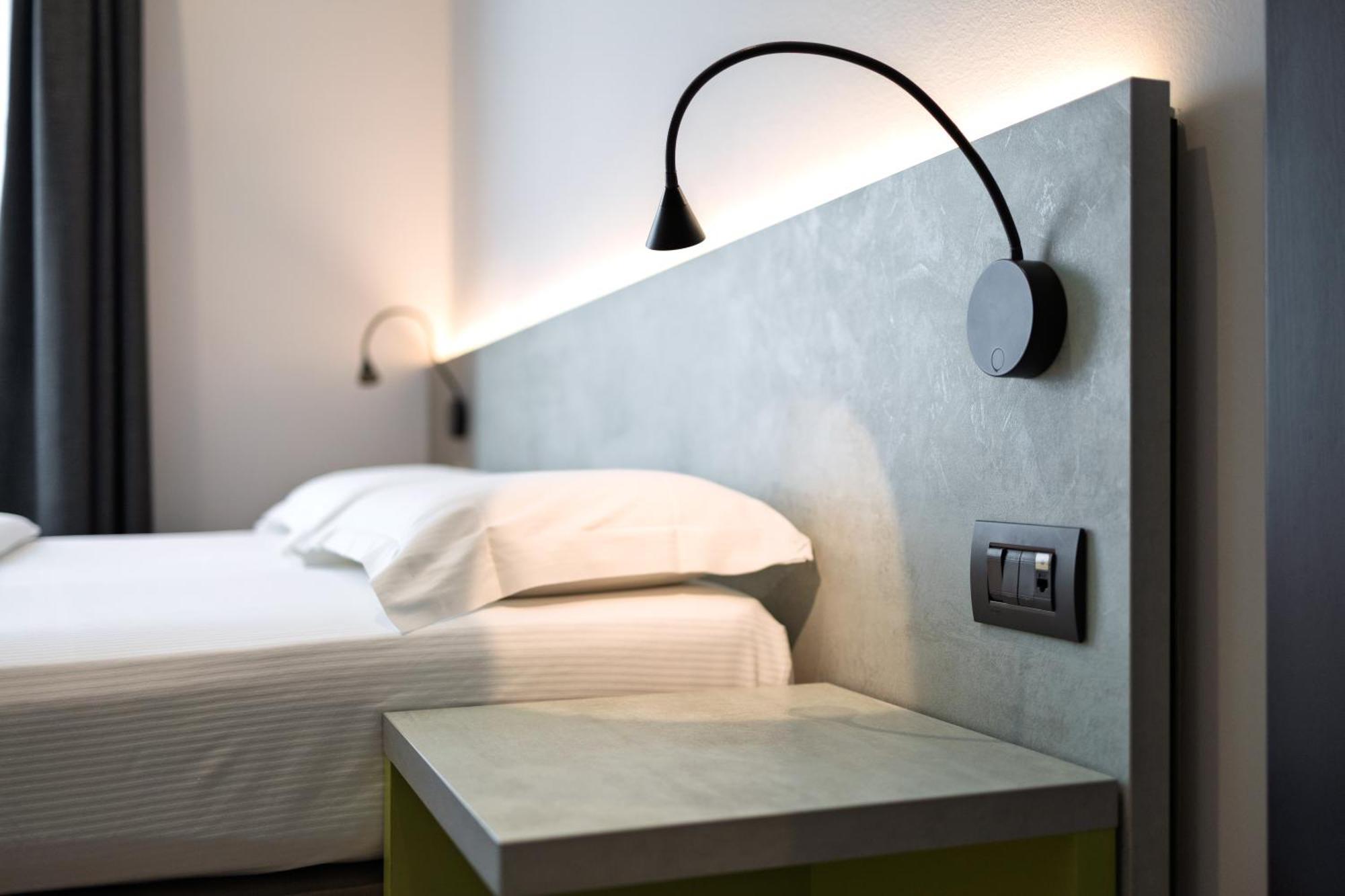 Hotel Garda Life Riva del Garda Esterno foto