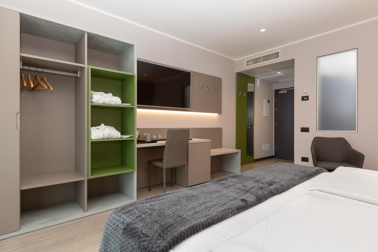 Hotel Garda Life Riva del Garda Esterno foto