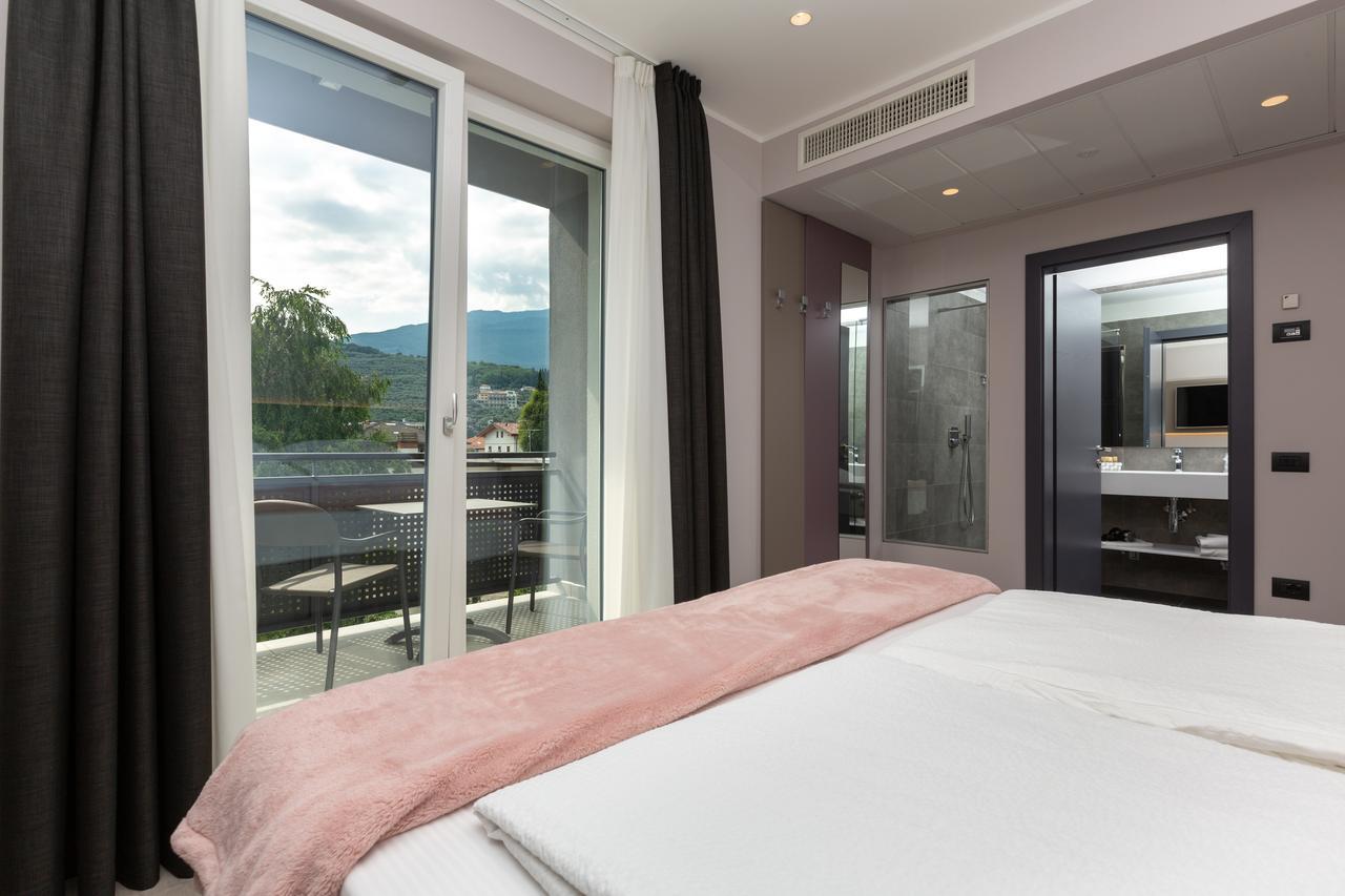 Hotel Garda Life Riva del Garda Esterno foto