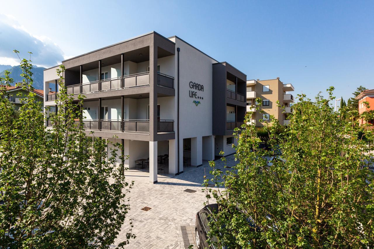 Hotel Garda Life Riva del Garda Esterno foto